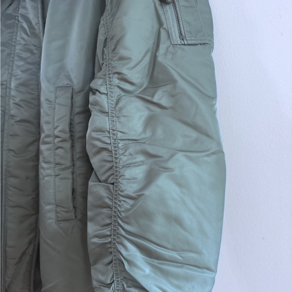 Abercrombie & Fitch Sage Shiny Parka with Fur Trim - Picture 6 of 10